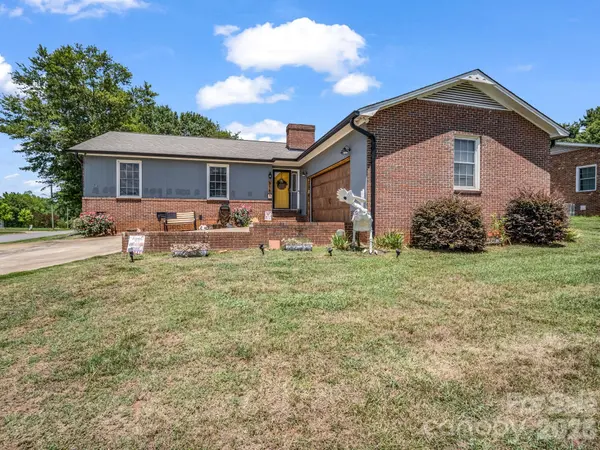 816 Rhodann DR, Shelby, NC 28152