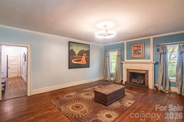 365 N Washington ST, Rutherfordton, NC 28139