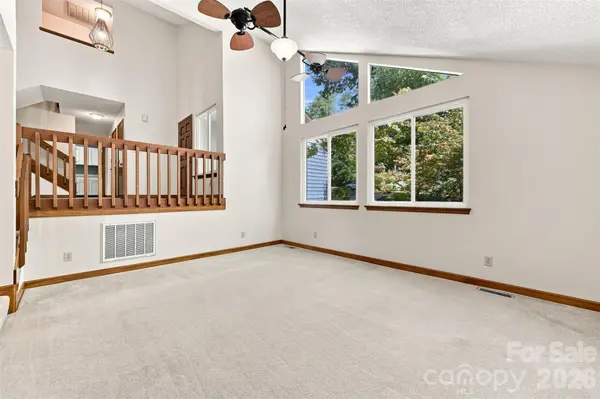 14301 Harbor Estate RD, Charlotte, NC 28278