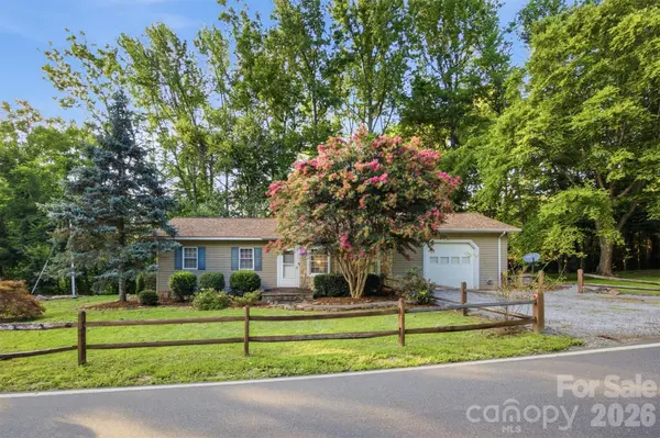 5513 Old Linville RD, Marion, NC 28752