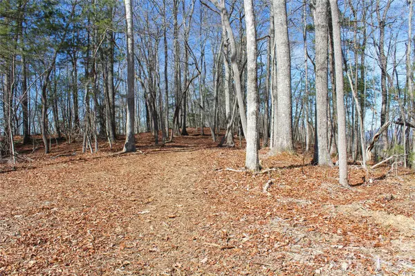 000 Northview DR #12, Hendersonville, NC 28791
