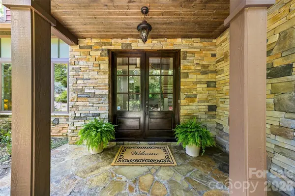 90 Ashley Woods DR, Arden, NC 28704