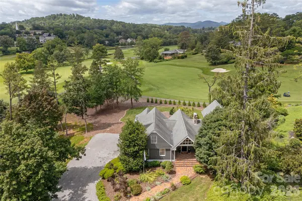 20 Inglewood RD, Asheville, NC 28804