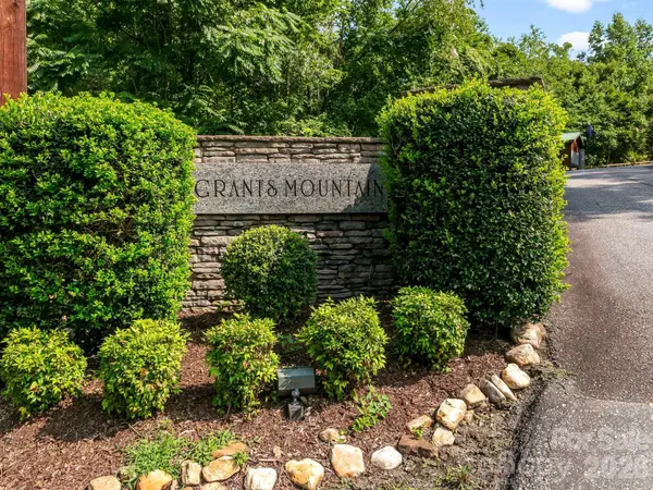 999 South View CT #46, Marion, NC 28752