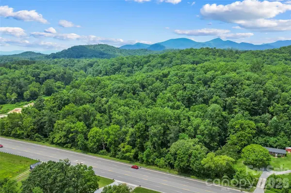 4415 Hwy 221 HWY N, Marion, NC 28752