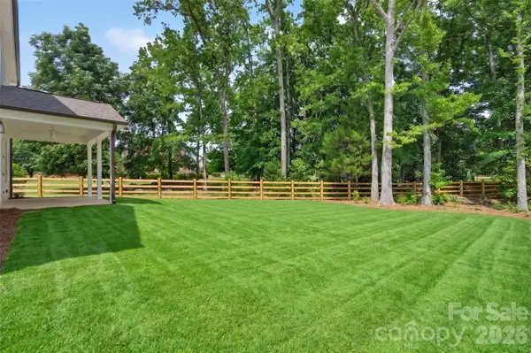 4919 Potter RD, Matthews, NC 28104