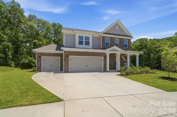 6042 Sylvan DR, Denver, NC 28037