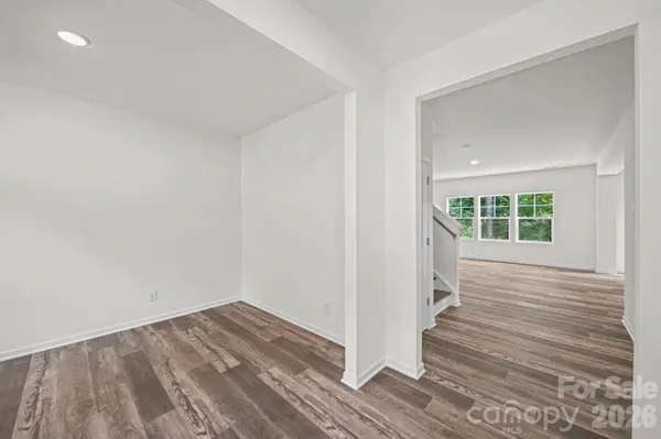 7809 E Lane DR, Charlotte, NC 28212