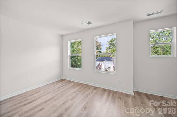 511 N Hill ST #A and B, Dallas, NC 28034