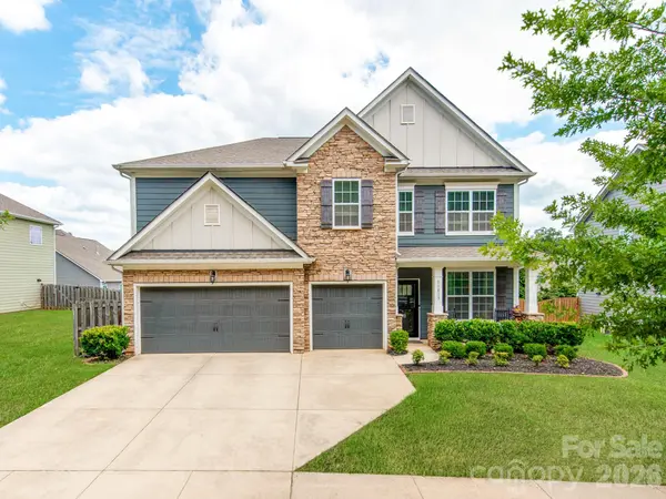 11013 Charmont PL, Huntersville, NC 28078