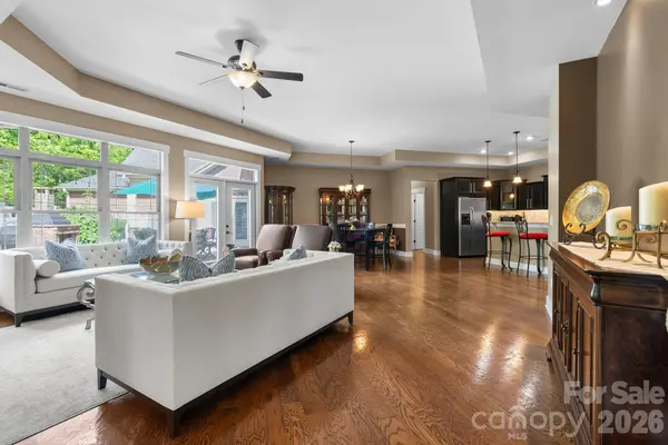 19 Westfield WAY, Candler, NC 28715