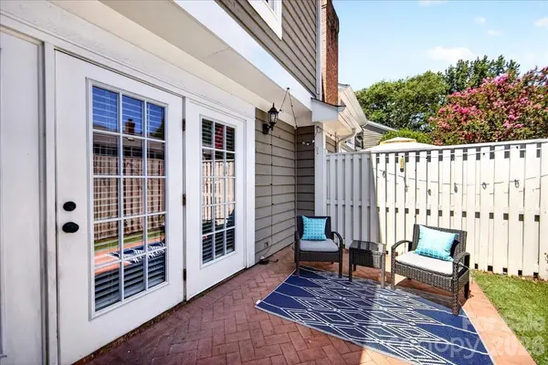 8220 Legare CT, Charlotte, NC 28210