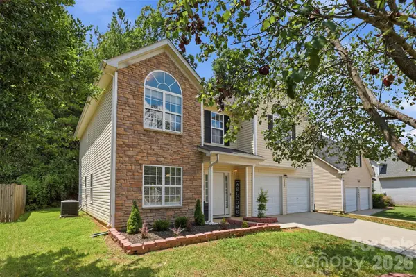 4923 Eagle Creek DR, Charlotte, NC 28269