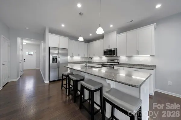 502 Park Meadows DR, Matthews, NC 28104