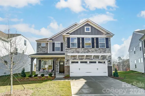 2223 Caravan LN, Stanley, NC 28164