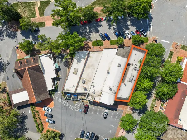 1 Kitchin PL, Asheville, NC 28803