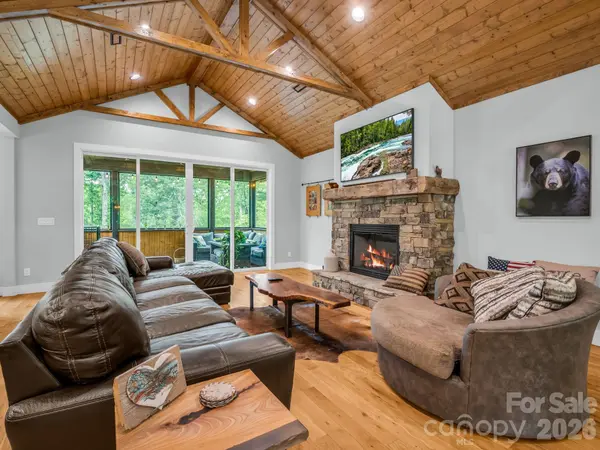 617 South Cove RD, Mill Spring, NC 28756