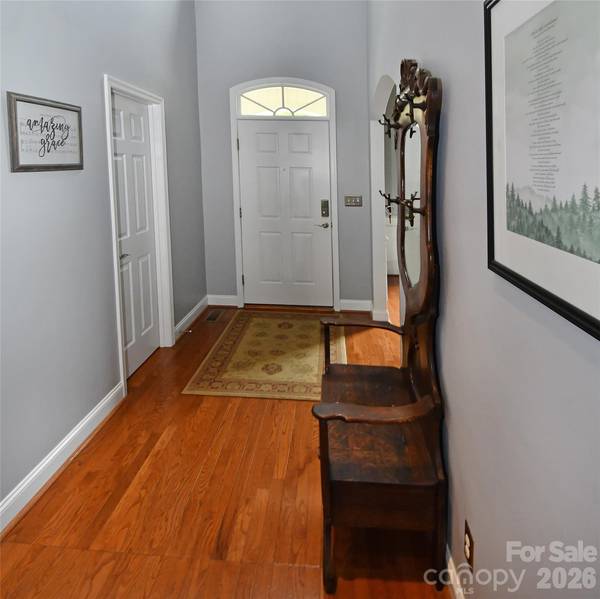 2525 Brook Stone DR, Clemmons, NC 27012