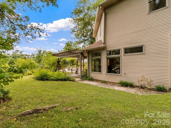96 Woodrow AVE, Asheville, NC 28801