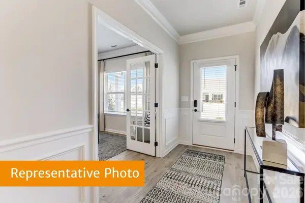 627 Cooley DR, Salisbury, NC 28147