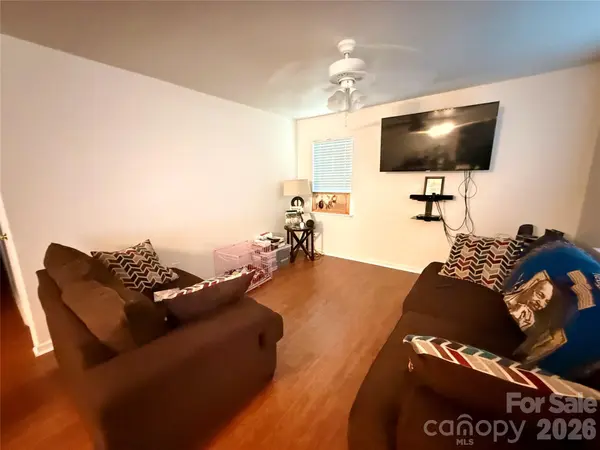 2209 Julia AVE, Charlotte, NC 28206