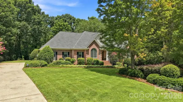 417 Crooked Oak DR, Oakboro, NC 28129