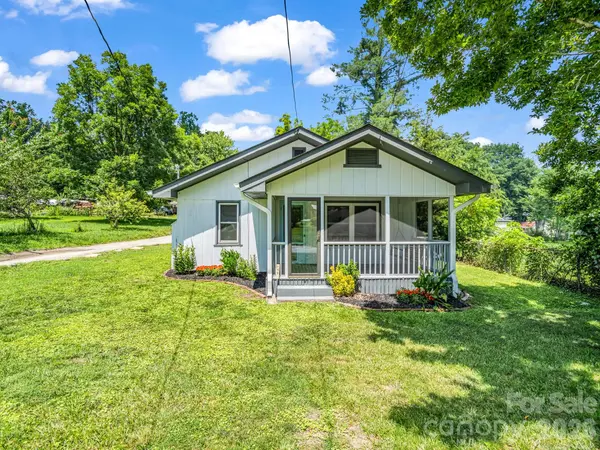 112 Resort ST #6, Hendersonville, NC 28792