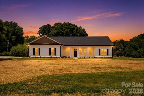 4489 Taylorsville Hwy HWY, Statesville, NC 28625