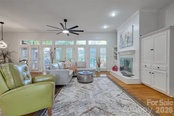 3 Mischief ST, Lake Wylie, SC 29710