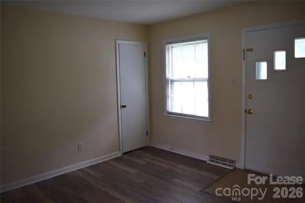 515 Kerr ST, Statesville, NC 28677