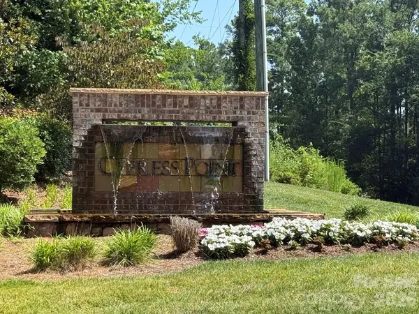 1410 Emma LN, Lake Wylie, SC 29710