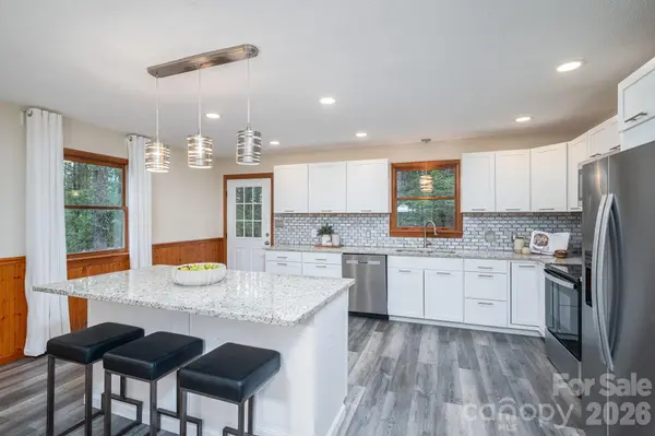2525 Big Horn DR, Morganton, NC 28655
