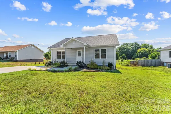 112 Elm ST, Morganton, NC 28655