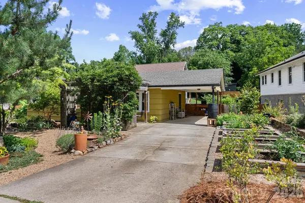 321 Sulphur Springs RD, Asheville, NC 28806
