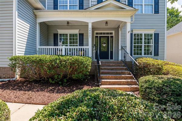 14427 Maclauren LN, Huntersville, NC 28078