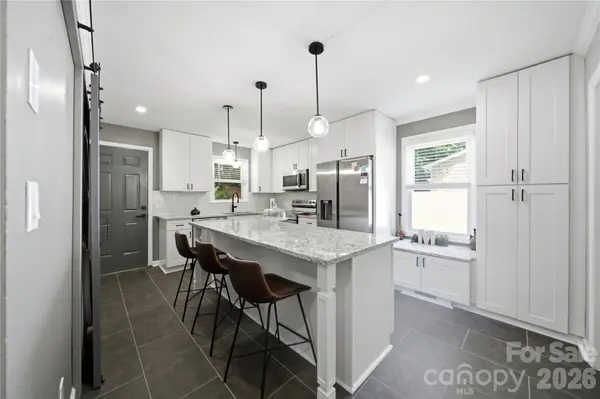 131 Hickory LN, York, SC 29745
