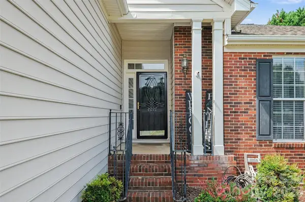 4017 Guilford CT NW, Concord, NC 28027