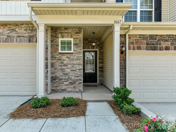 6017 Carrollton LN, Charlotte, NC 28210
