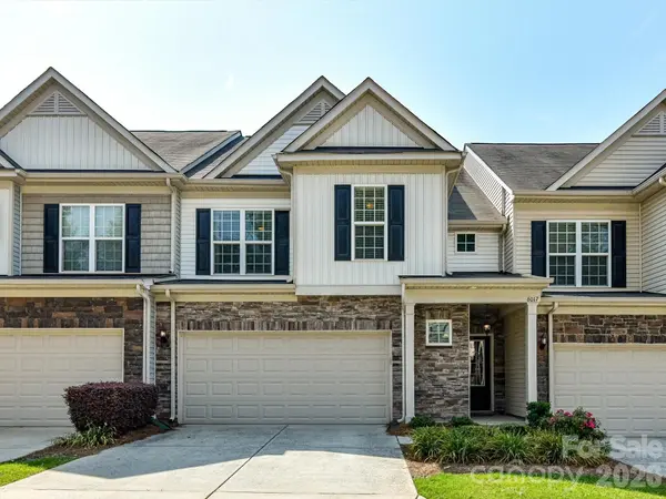 6017 Carrollton LN, Charlotte, NC 28210