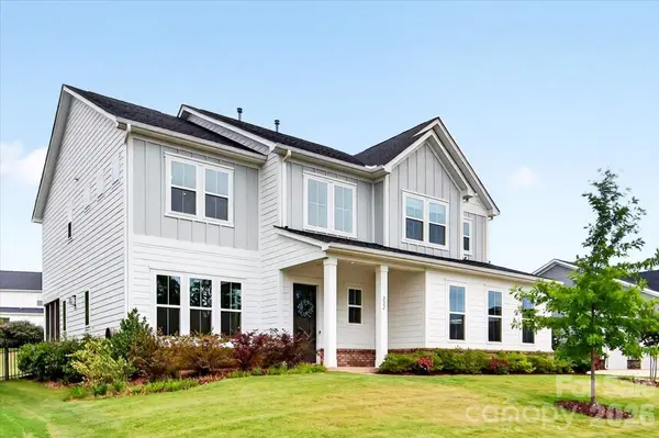 222 Lanyard LN, Belmont, NC 28012