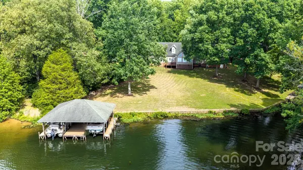 130 Canoe CT, Mount Gilead, NC 27306
