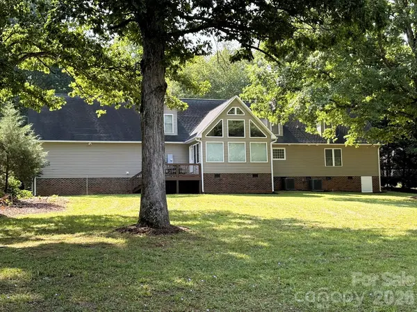 130 Canoe CT, Mount Gilead, NC 27306
