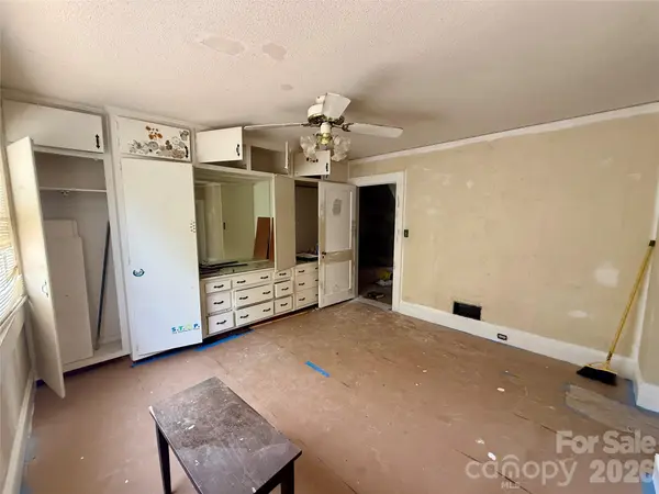 1400 Central DR, Kannapolis, NC 28083