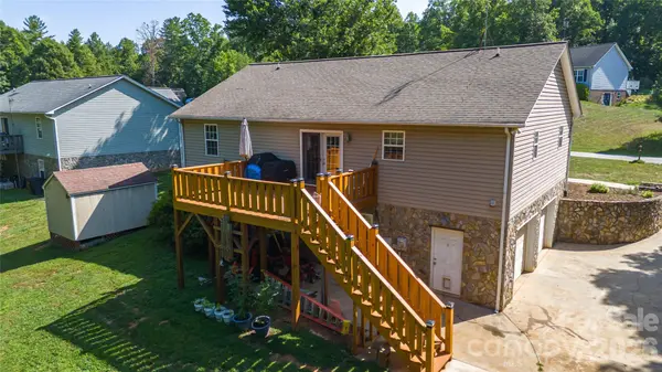3611 Judea DR, Lenoir, NC 28645