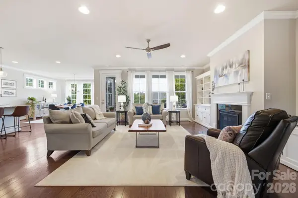 1012 Overlake DR, Belmont, NC 28012