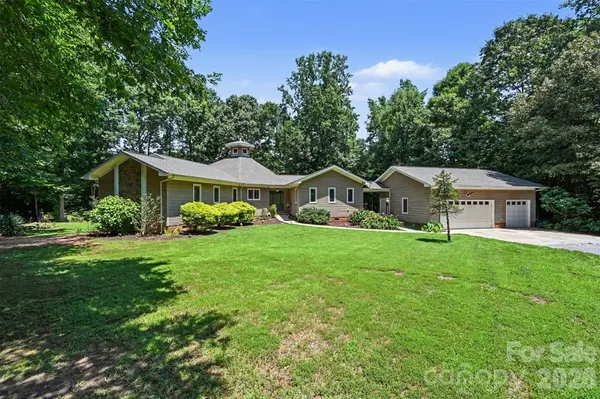 1837 White Ibis CT, Clover, SC 29710