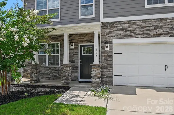 1307 Secrest Commons DR, Monroe, NC 28112