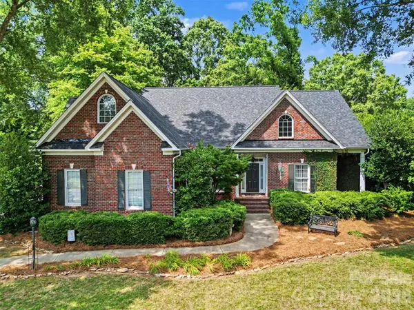 1484 Summit View DR, Rock Hill, SC 29732