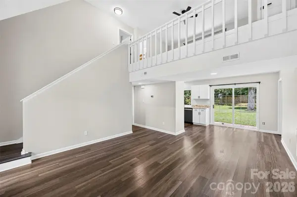 6719 Montezuma TRL, Charlotte, NC 28227