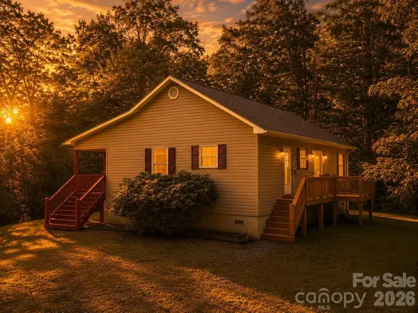 2916 Blanton Branch RD, Sylva, NC 28779